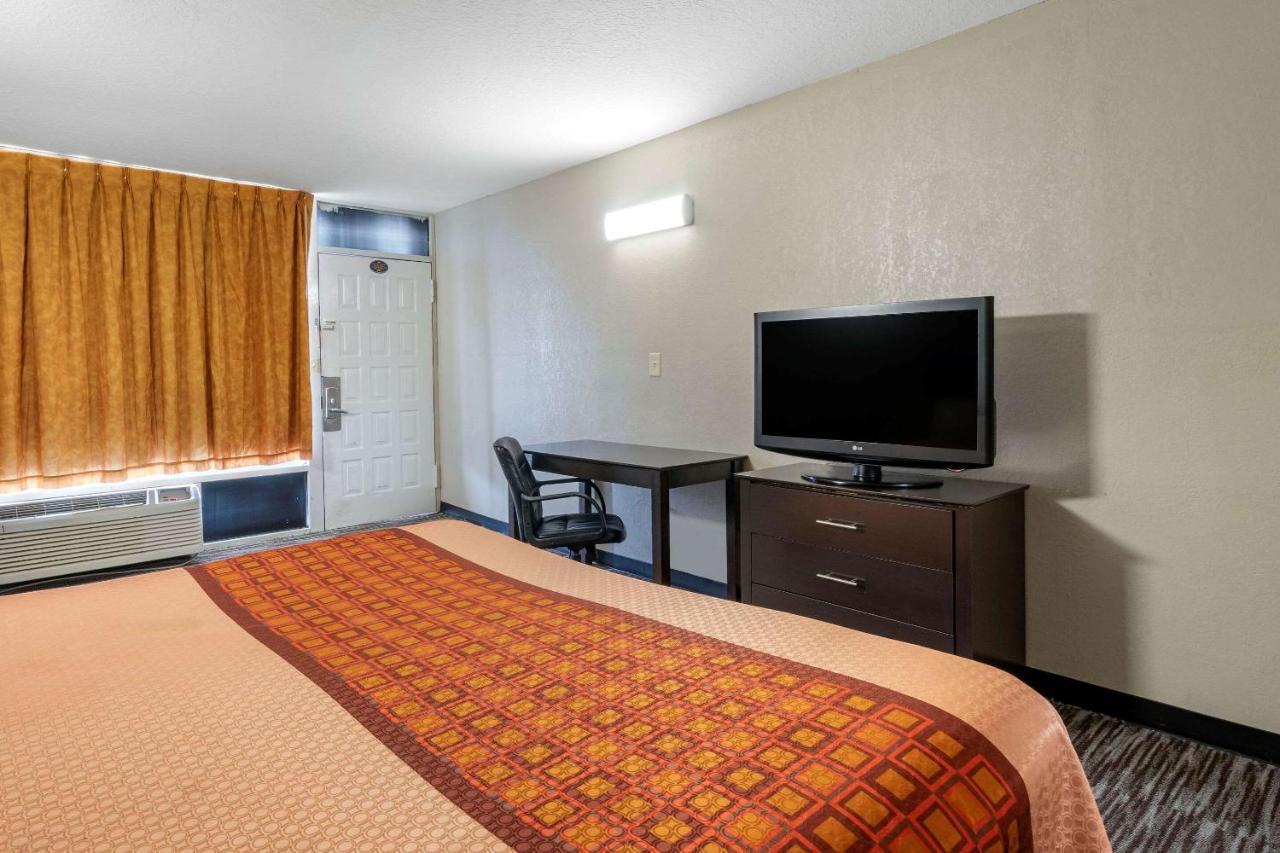 Rodeway Inn Clearwater-Largo Ngoại thất bức ảnh