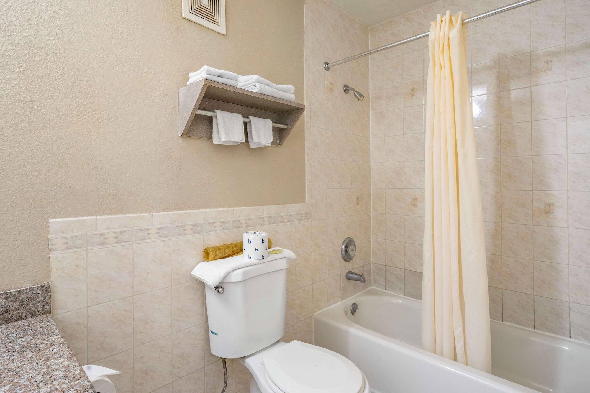 Rodeway Inn Clearwater-Largo Ngoại thất bức ảnh