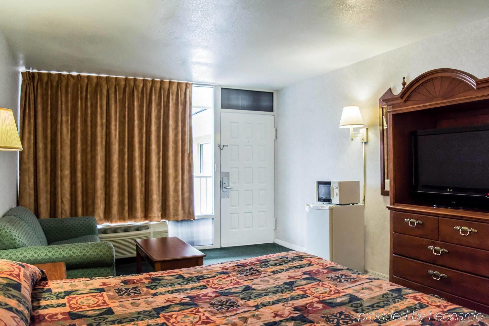 Rodeway Inn Clearwater-Largo Ngoại thất bức ảnh